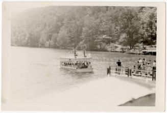 Gift of Jessie Norton-Lazenby, 2021.44.14, Connecticut Historical Society, Copyright Undetermin…