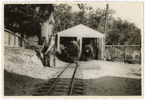 Gift of Jessie Norton-Lazenby, 2021.44.18, Connecticut Historical Society, Copyright Undetermin…