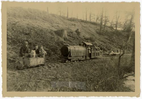 Gift of Jessie Norton-Lazenby, 2021.44.21, Connecticut Historical Society, Copyright Undetermin…