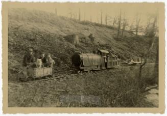 Gift of Jessie Norton-Lazenby, 2021.44.21, Connecticut Historical Society, Copyright Undetermin…