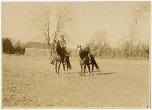 Gift of the Family of Margaret Cheney Doherty, 2021.47.4, Connecticut Historical Society, Copyr…