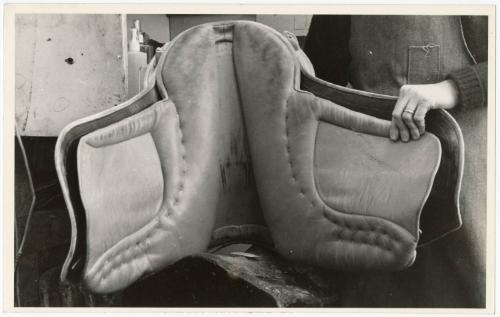 Gift of the Smith-Worthington Saddlery Co., 2021.22.101, Connecticut Historical Society, Copyri…