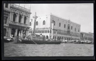 Gift of Mrs. Byard Williams, 1988.133.655, Connecticut Historical Society, Copyright Undetermin…