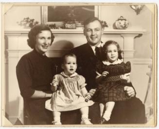 Gift of Jessie Norton-Lazenby, 2021.44.372, Connecticut Historical Society, Copyright Undetermi…