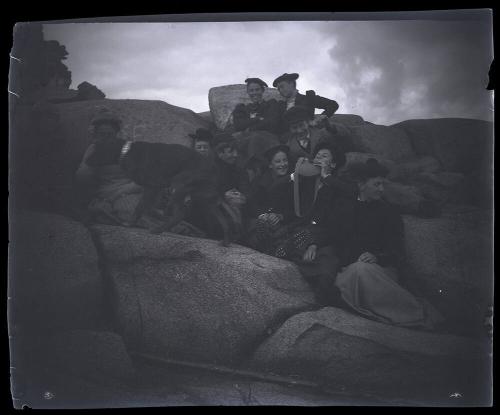 Gift of Mrs. Byard Williams, 1988.133.331, Connecticut Historical Society, Copyright Undetermin…