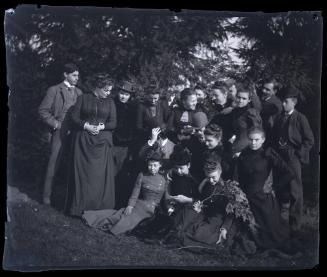 Gift of Mrs. Byard Williams, 1988.133.335, Connecticut Historical Society, Copyright Undetermin…