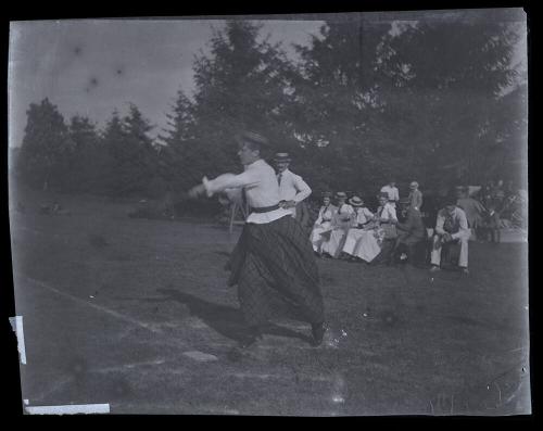 Gift of Mrs. Byard Williams, 1988.133.349, Connecticut Historical Society, Copyright Undetermin…