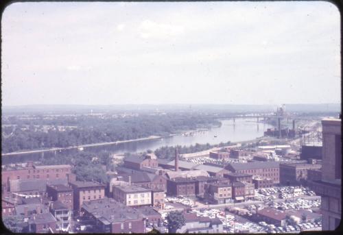 Gift of Bonnie Galecki, 2021.20.1, Connecticut Historical Society, Copyright Undetermined