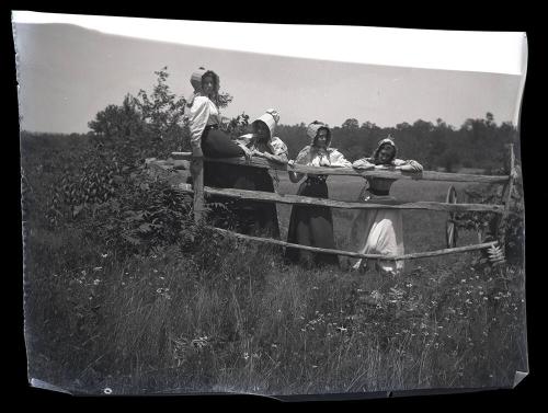 Gift of Mrs. Byard Williams, 1988.133.361, Connecticut Historical Society, Copyright Undetermin…