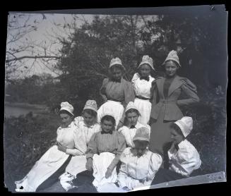 Gift of Mrs. Byard Williams, 1988.133.366, Connecticut Historical Society, Copyright Undetermin…