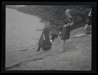 Gift of Mrs. Byard Williams, 1988.133.376, Connecticut Historical Society, Copyright Undetermin…