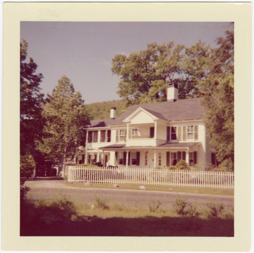 Gift of Jessie Norton-Lazenby, 2021.44.326, Connecticut Historical Society, No Known Copyright