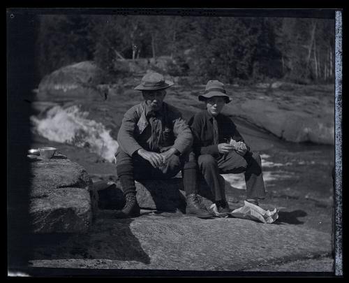 Gift of Mrs. Byard Williams, 1988.133.385, Connecticut Historical Society, Copyright Undetermin…