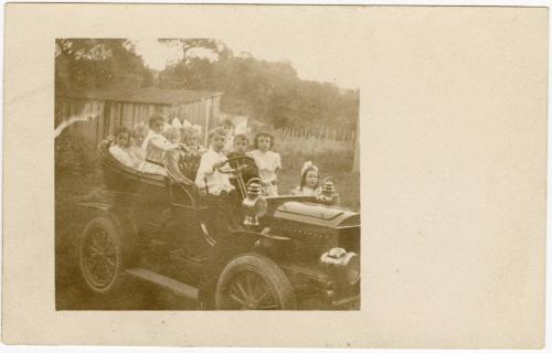 Gift of Jessie Norton-Lazenby, 2021.44.260, Connecticut Historical Society, No Known Copyright