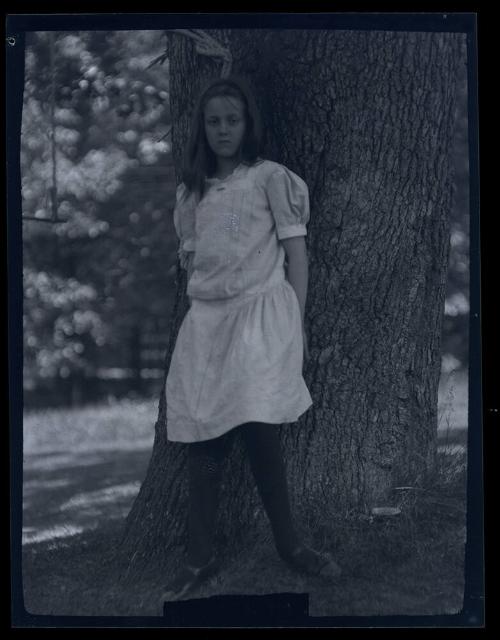 Gift of Mrs. Byard Williams, 1988.133.422, Connecticut Historical Society, Copyright Undetermin…