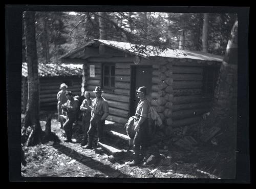 Gift of Mrs. Byard Williams, 1988.133.432, Connecticut Historical Society, Copyright Undetermin…