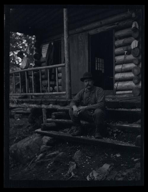 Gift of Mrs. Byard Williams, 1988.133.434, Connecticut Historical Society, Copyright Undetermin…