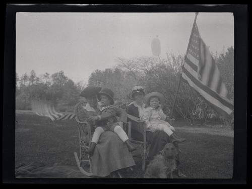 Gift of Mrs. Byard Williams, 1988.133.459, Connecticut Historical Society, Copyright Undetermin…