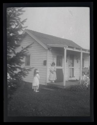 Gift of Mrs. Byard Williams, 1988.133.484, Connecticut Historical Society, Copyright Undetermin…