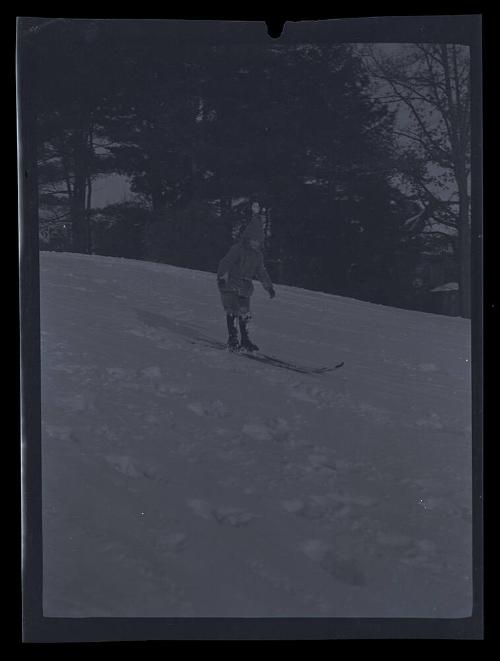 Gift of Mrs. Byard Williams, 1988.133.494, Connecticut Historical Society, Copyright Undetermin…