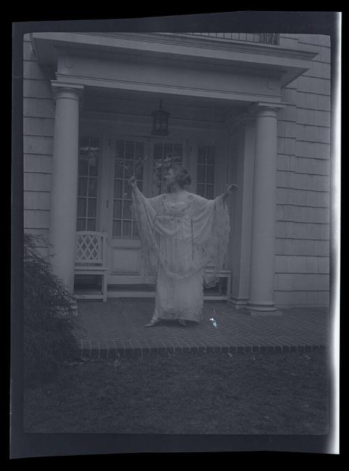 Gift of Mrs. Byard Williams, 1988.133.524, Connecticut Historical Society, Copyright Undetermin…