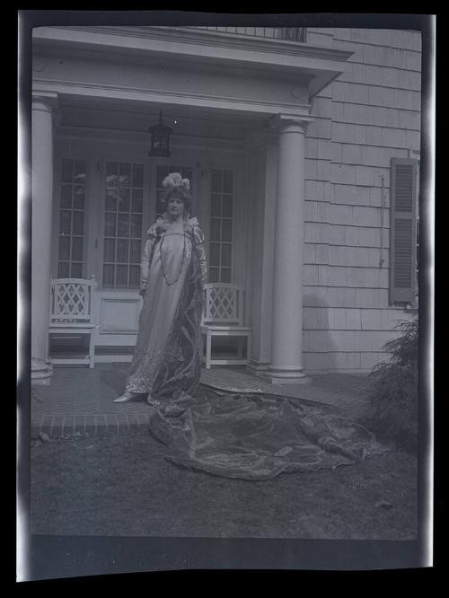 Gift of Mrs. Byard Williams, 1988.133.527, Connecticut Historical Society, Copyright Undetermin…