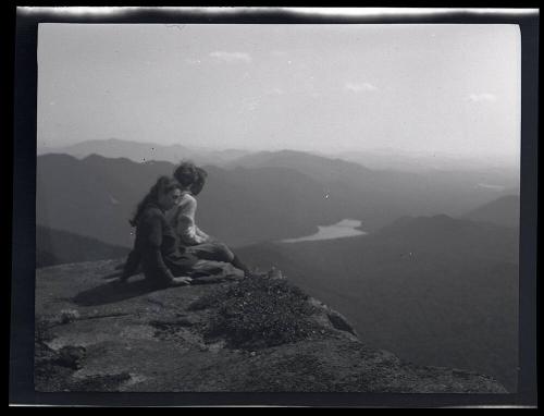 Gift of Mrs. Byard Williams, 1988.133.509, Connecticut Historical Society, Copyright Undetermin…