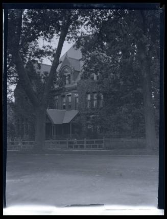 Gift of Mrs. Byard Williams, 1988.133.540, Connecticut Historical Society, Copyright Undetermin…