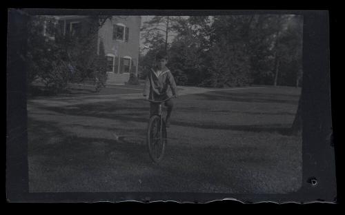 Gift of Mrs. Byard Williams, 1988.133.556, Connecticut Historical Society, Copyright Undetermin…