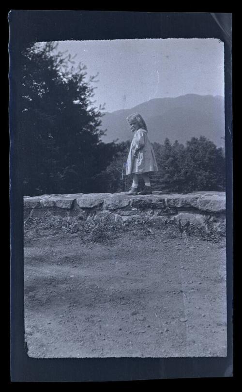 Gift of Mrs. Byard Williams, 1988.133.561, Connecticut Historical Society, Copyright Undetermin…
