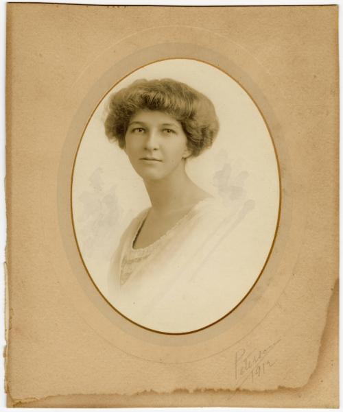 Gift of Kate Cheney Chappell, 2022.39.14a-b, Connecticut Historical Society, Copyright Undeterm…