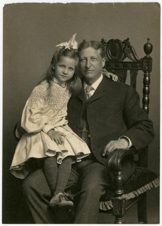 Gift of Laura Harding Brewer and Kate Cheney Chappell, 2022.38.1, Connecticut Historical Societ…