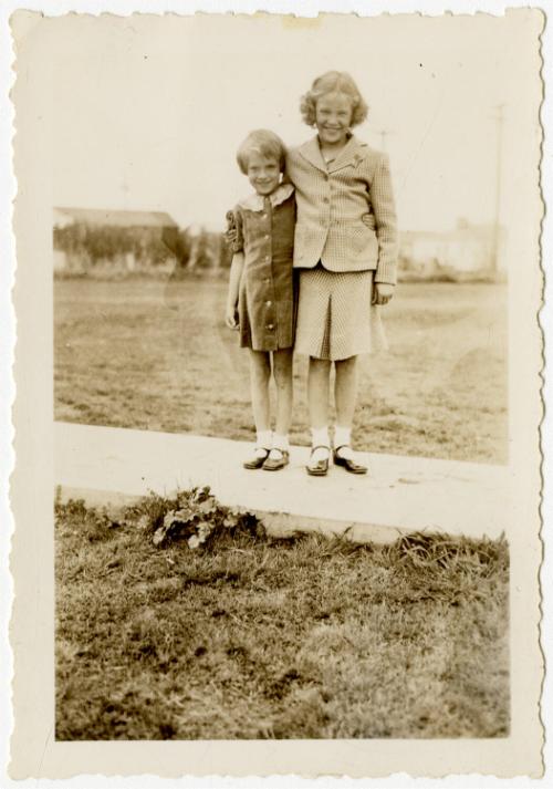 Gift of Laura Harding Brewer and Kate Cheney Chappell, 2022.38.11, Connecticut Historical Socie…