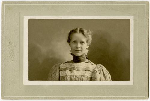 Gift of Laura Harding Brewer and Kate Cheney Chappell, 2022.38.19, Connecticut Historical Socie…