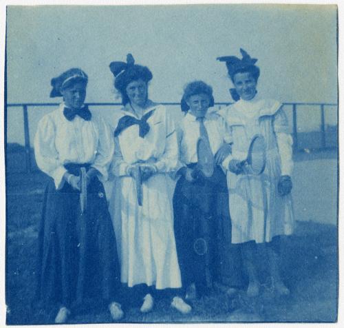 Gift of Laura Harding Brewer and Kate Cheney Chappell, 2022.38.25.1, Connecticut Historical Soc…