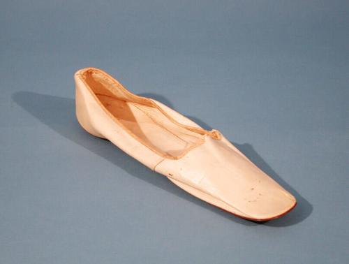 Woman's Shoe