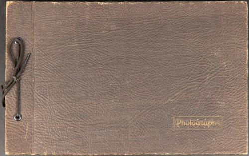 Gift of Nora Oakes Howard, 2017.42.13.1-.256, Connecticut Historical Society, No Known Copyrigh…