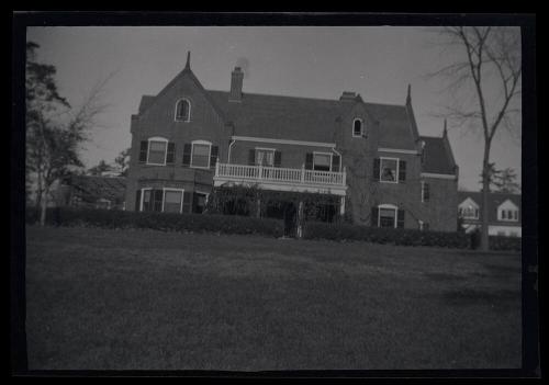 Gift of Mrs. Byard Williams, 1988.133.614, Connecticut Historical Society, Copyright Undetermin…