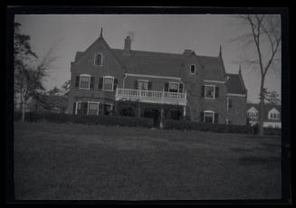 Gift of Mrs. Byard Williams, 1988.133.614, Connecticut Historical Society, Copyright Undetermin…