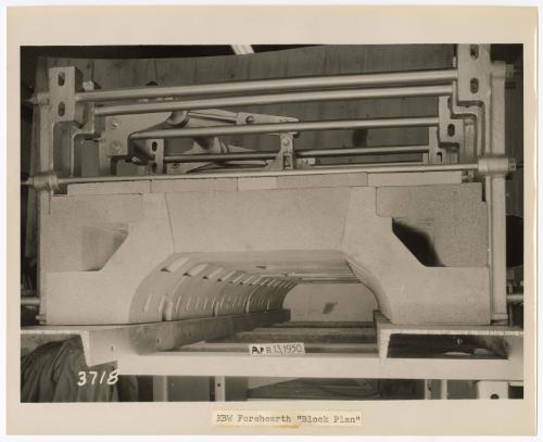 Gift of Carole Hornik and Sharon Cantone, 2023.44.19, Connecticut Museum of Culture and History…
