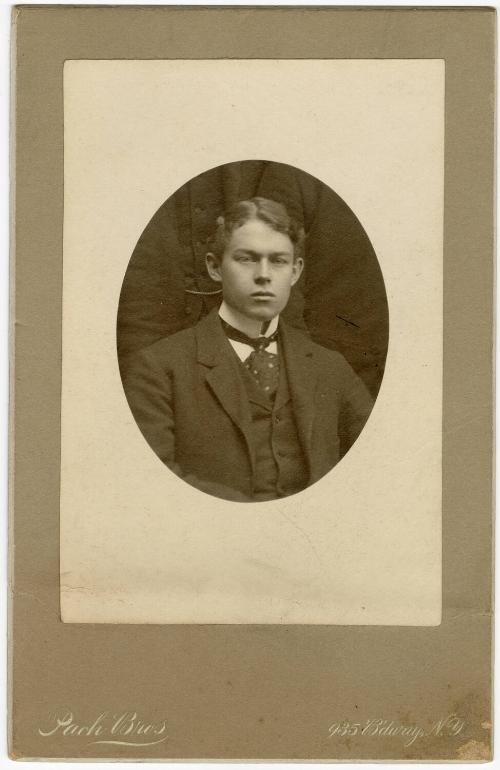 Gift of Mrs. Byard Williams, 1988.85.105, Connecticut Museum of Culture and History, Copyright …