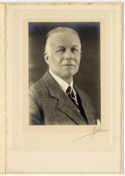 Gift of Mrs. Byard Williams, 1988.85.101, Connecticut Museum of Culture and History, Copyright …