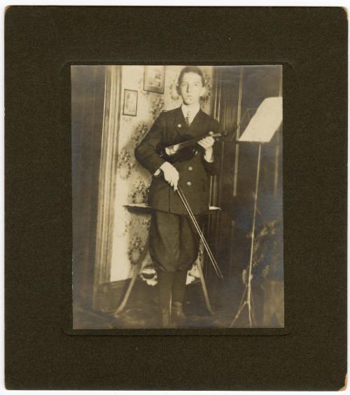 Gift of Gerard and Sylvie O’Brien, 2023.67.6, Connecticut Museum of Culture and History collect…