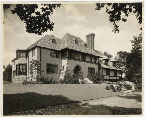 Gift of Gerard and Sylvie O’Brien, 2023.67.45, Connecticut Museum of Culture and History collec…