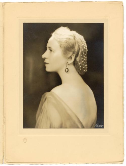 Gift of Mrs. Byard Williams, 1991.63.41, Connecticut Museum of Culture and History, Copyright U…