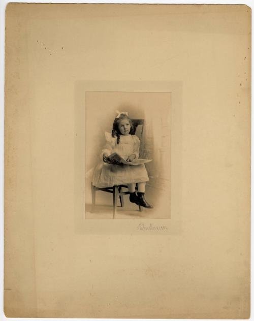 Gift of Mrs. Byard Williams, 1988.85.95, Connecticut Museum of Culture and History, Copyright U…