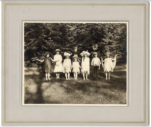 Gift of Mrs. Byard Williams, 1988.85.127, Connecticut Museum of Culture and History, Copyright …