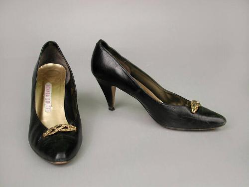 Woman's Shoes