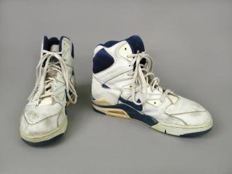 Man's Shoes