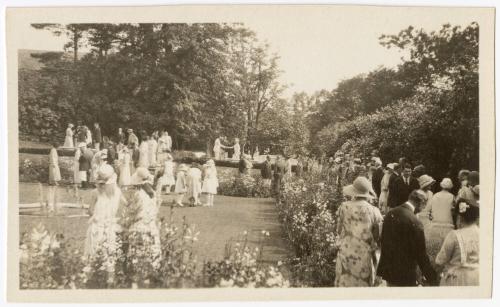 Gift of Mrs. Byard Williams, 1988.85.86, Connecticut Museum of Culture and History, Copyright U…